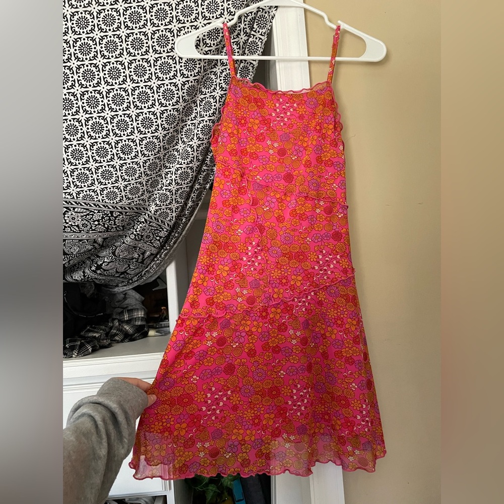 flower dress. Flowy dress type.